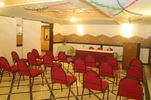 צ'נאי Hotel Maurya International מראה חיצוני תמונה